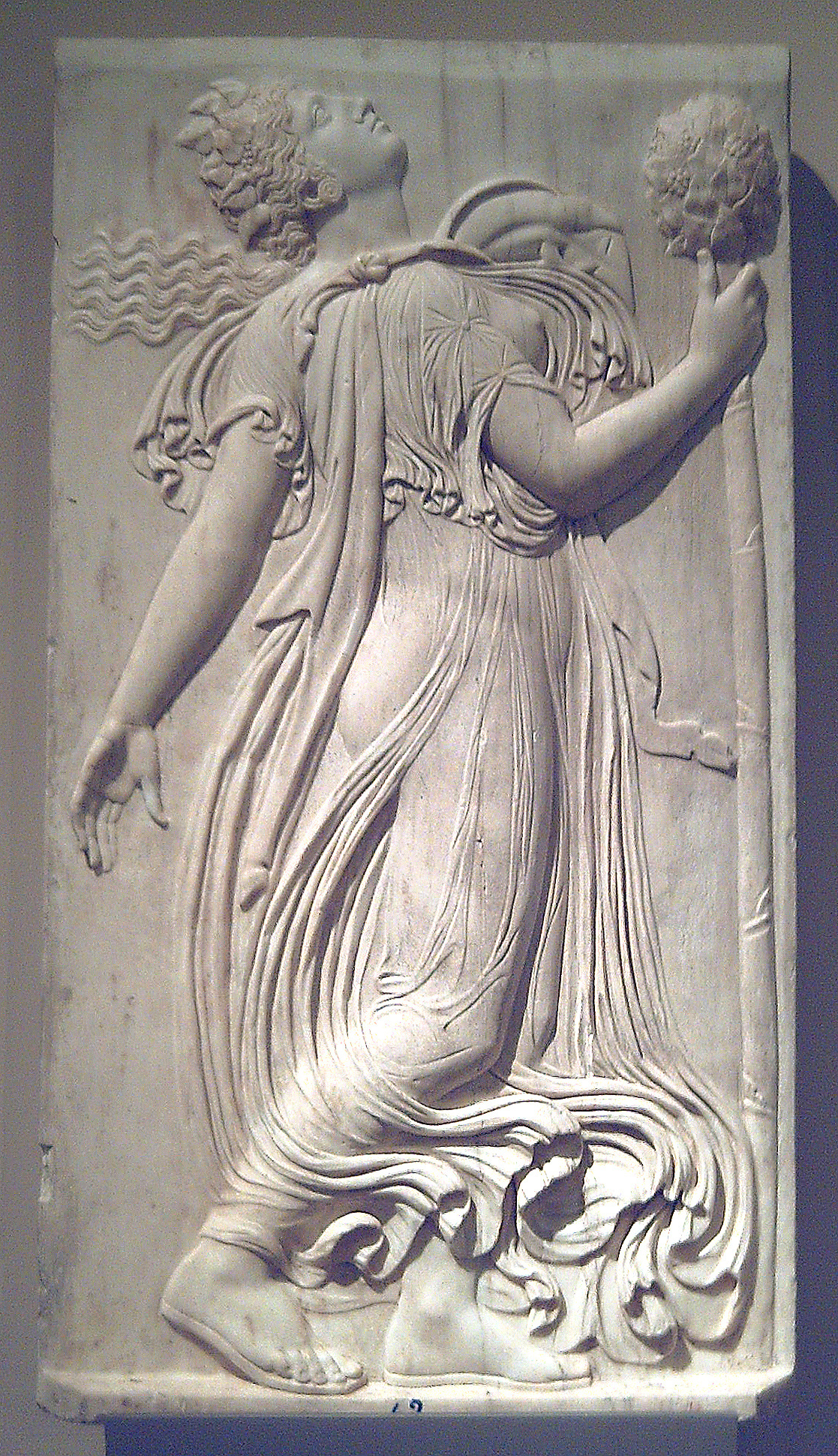 5 Ménade relieve romano Museo del Prado 01